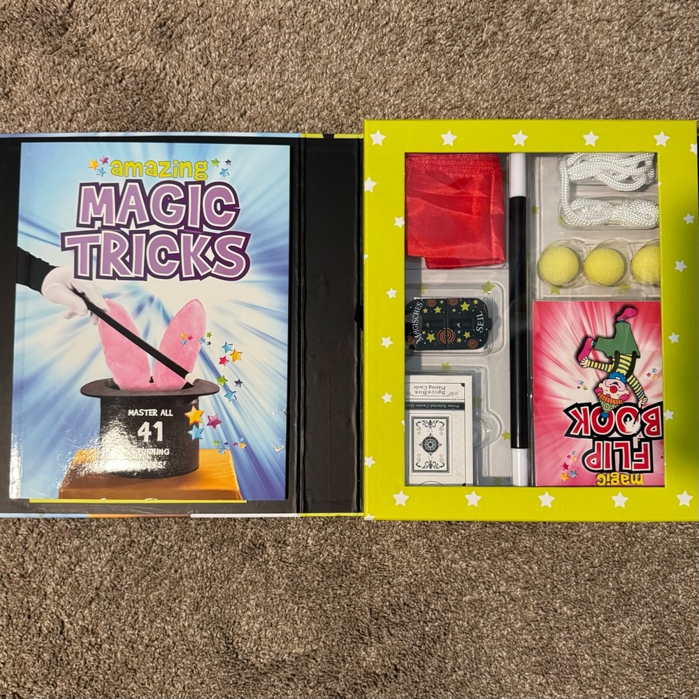 Amazing Magic Tricks Kit for Kids - Picture 3 of 5